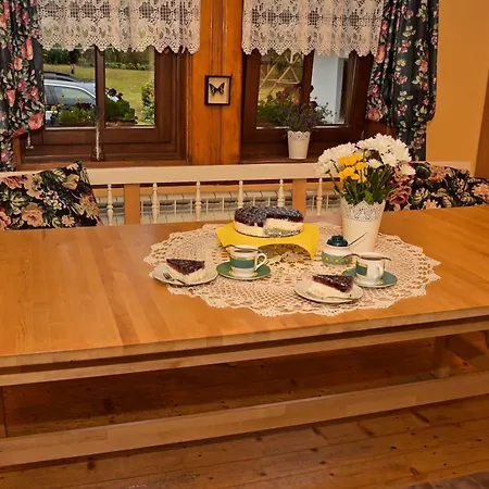 Ferienhaus Chata Pod Mogielica - Klimatyczny Dom Na Wylacznosc Z Ogrodem I Widokiem Na Gory Slopnice