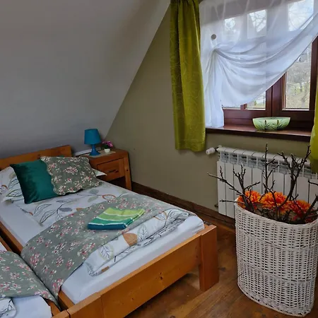 Chata Pod Mogielica Komfortowe Pokoje Z Widokiem Na Mogielice 1000M Od Tras Wokol Gory Mogielica Holiday home Slopnice