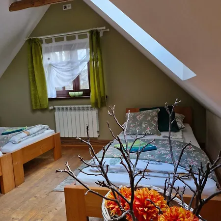 Casa de Férias Pod Mogielica Komfortowe Z Widokiem Na Mogielice 1000m Od Tras Wokol Gory Mogielica
