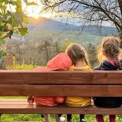 Casa de Férias Pod Mogielica Komfortowe Z Widokiem Na Mogielice 1000m Od Tras Wokol Gory Mogielica *