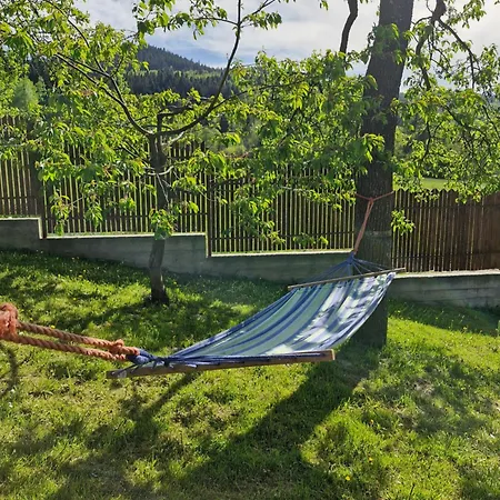 Chata Pod Mogielica - Klimatyczny Dom Na Wylacznosc Z Ogrodem I Widokiem Na Gory Ferienhaus